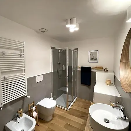 Apartment Al Twenty Nine - Acquario - Rolli - Caruggi *